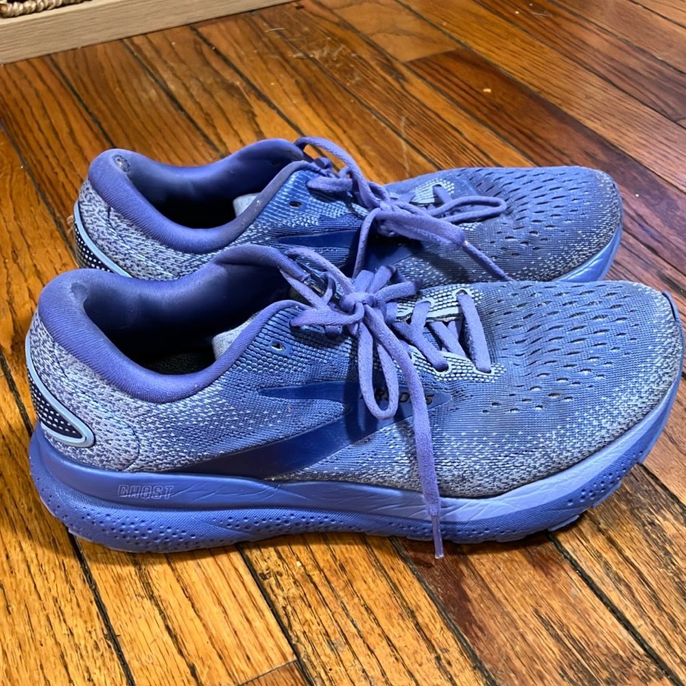 Brooks Womens Ghost 15 Blue Running Shoes, Size 9